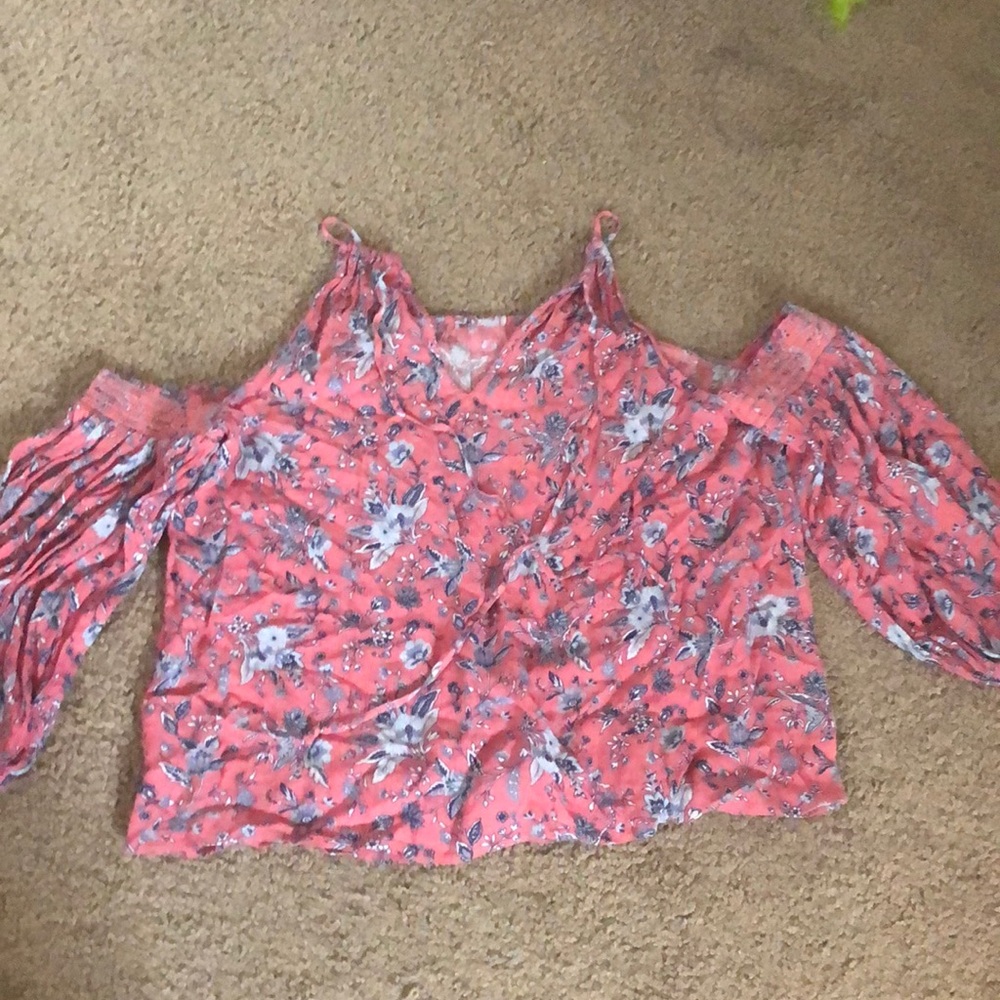 Pink floral, shoulder cut shirt
